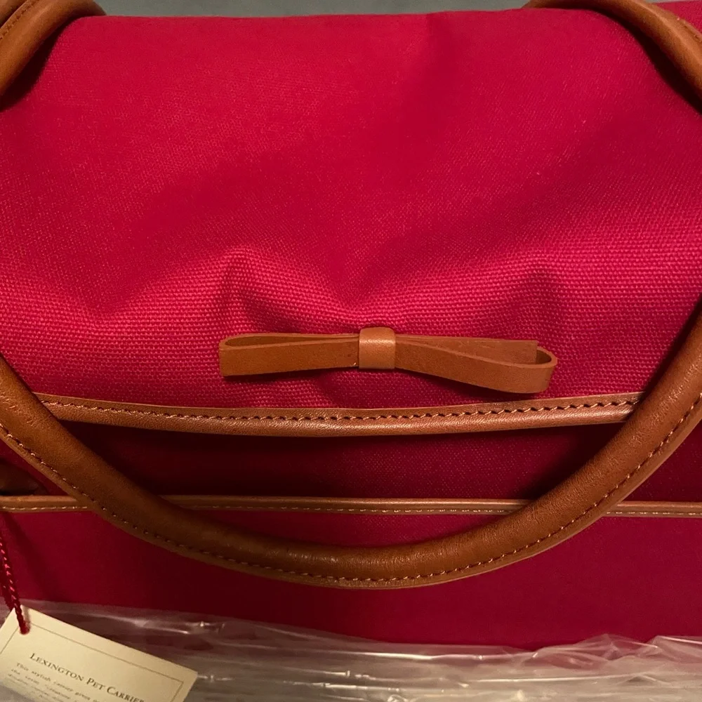 NWT Red Envelope Lexington Pet Carrier